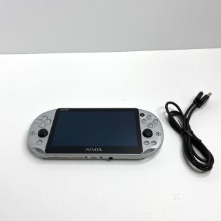 プレイステーションヴィータ(PlayStation Vita)のSONY psvita 本体 PCH-2000 ZA25 シルバー(携帯用ゲーム機本体)