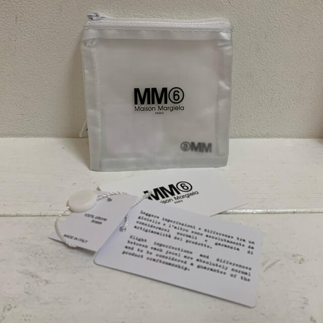 MM6(エムエムシックス)のMM6 MAISON MARTIN MARGIELA 2021SS ロゴリング  レディースのアクセサリー(リング(指輪))の商品写真