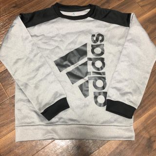 アディダス(adidas)のadidas アディダス トレーナー　140(Tシャツ/カットソー)