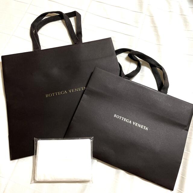 Bottega Veneta(ボッテガヴェネタ)のBOTTEGA VENETA ショッパー　2枚 レディースのバッグ(ショップ袋)の商品写真