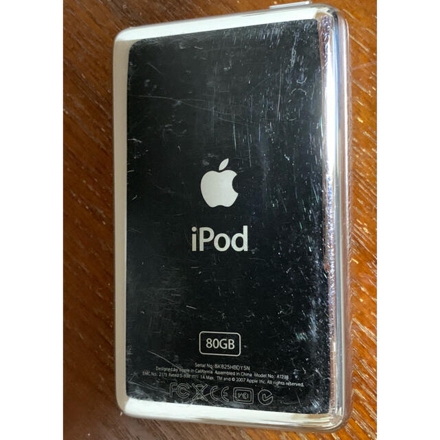 iPod(アイポッド)のiPod classic Apple アイポッド 初期化済 CLASSIC スマホ/家電/カメラのオーディオ機器(ポータブルプレーヤー)の商品写真