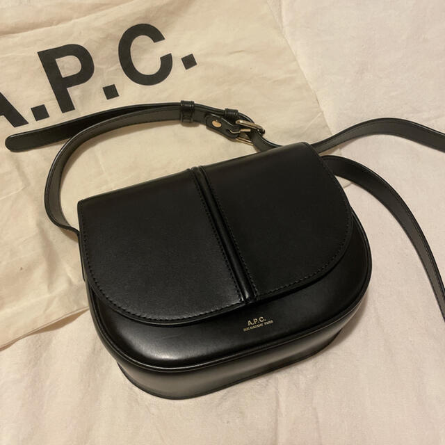 A.P.C BETTY ショルダー　黒