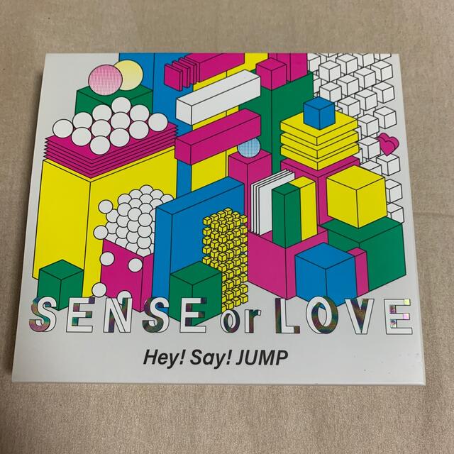 Hey! Say! JUMP(ヘイセイジャンプ)のSENSE or LOVE（初回限定盤） エンタメ/ホビーのDVD/ブルーレイ(ミュージック)の商品写真