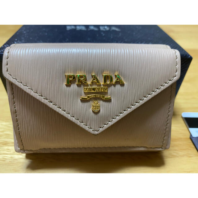 PRADA 財布 ベージュ 三つ折り ミニウォレット