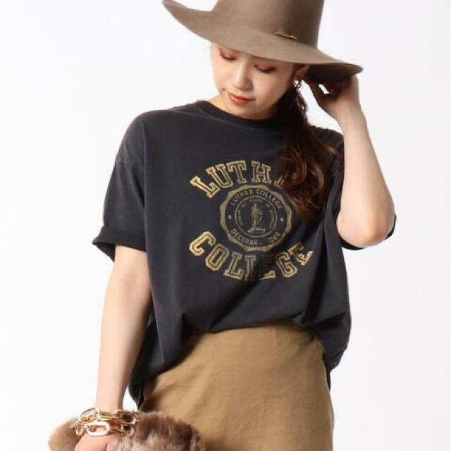 AP STUDIO アールジュビリー別注 LUTHER COLLEGE Tシャツ-