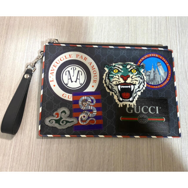 GUCCI クーリエ クラッチバッグ 【限定品】 51.0%OFF balygoo.fr