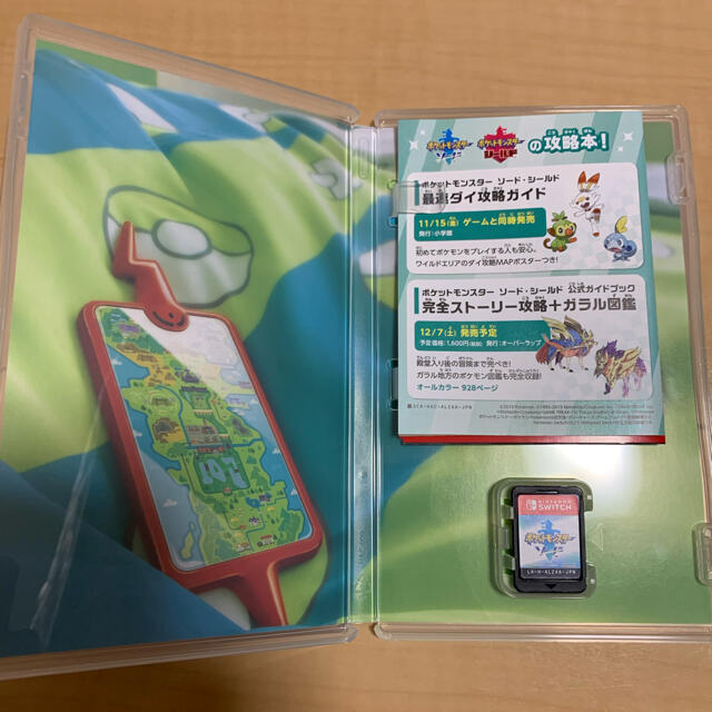 【美品！】ポケットモンスター ソード Switch エンタメ/ホビーのゲームソフト/ゲーム機本体(家庭用ゲームソフト)の商品写真