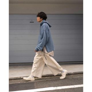 yoke 19aw OVERSIZED PIPING PARKA