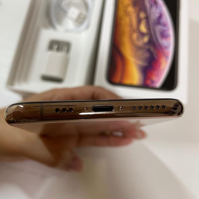 iPhone(アイフォーン)のパンダ様専用【美品】iPhone XS 256gb シムフリー ゴールド スマホ/家電/カメラのスマートフォン/携帯電話(スマートフォン本体)の商品写真