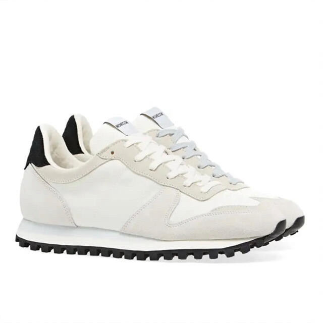 靴/シューズNOVESTA MARATHON TRAIL WHITE ノヴェスタ スニーカー