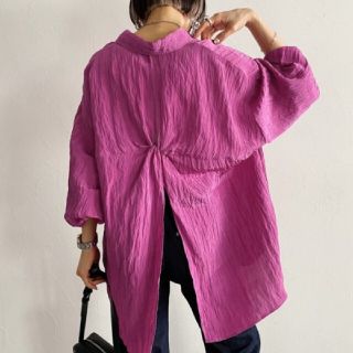 ページボーイ(PAGEBOY)の新品ページボーイ バックツイストシアーシャツ オーキッドピンク(シャツ/ブラウス(長袖/七分))