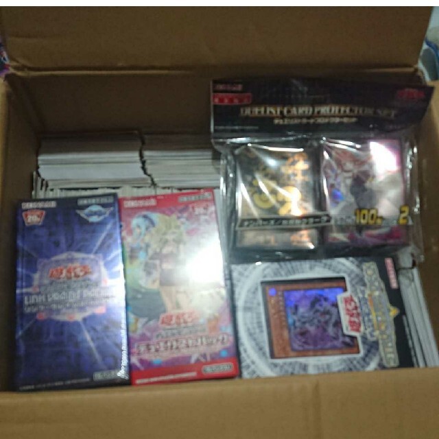 遊戯王大量日版ノーマル＆レア3000枚以上未開封品大量