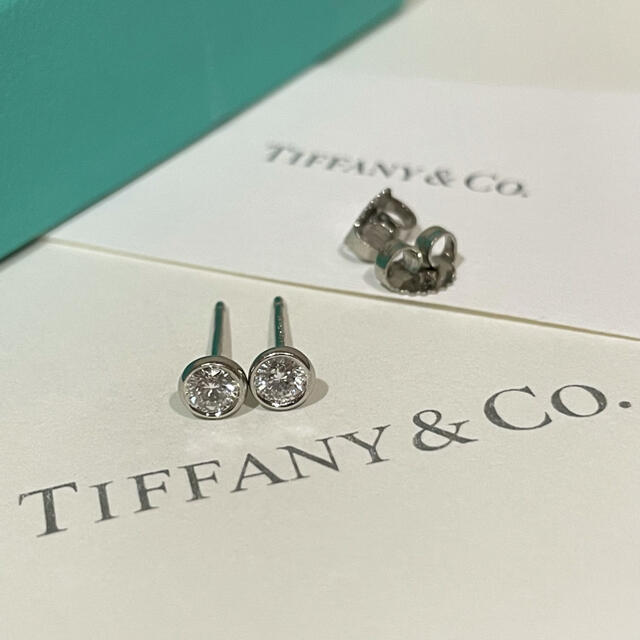 Tiffany & Co.(ティファニー)のRinn。様専用⭐︎Tiffanyの計0.32ctバイザヤードピアスPT950 レディースのアクセサリー(ピアス)の商品写真