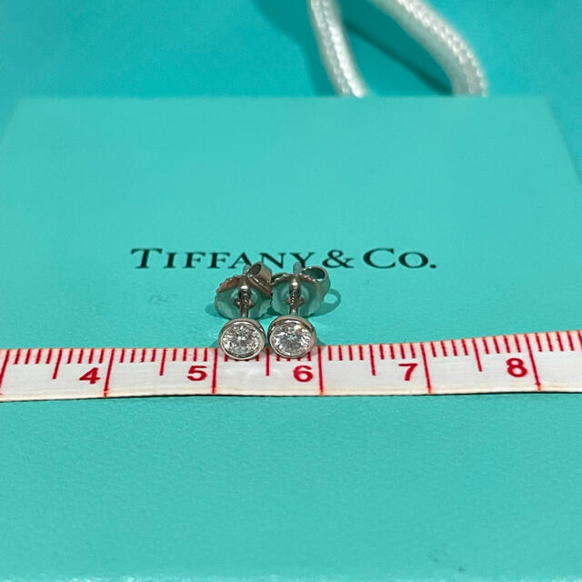 Tiffany & Co.(ティファニー)のRinn。様専用⭐︎Tiffanyの計0.32ctバイザヤードピアスPT950 レディースのアクセサリー(ピアス)の商品写真