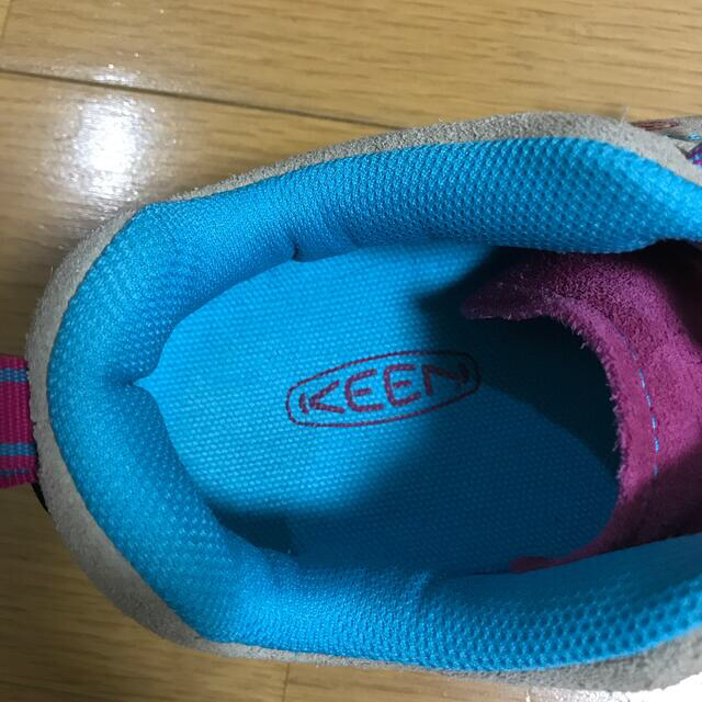 KEEN(キーン)のkeen ジャスパー メンズの靴/シューズ(スニーカー)の商品写真