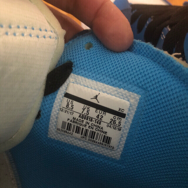 NIKE(ナイキ)のnike aj1 unc off-white 27 メンズの靴/シューズ(スニーカー)の商品写真