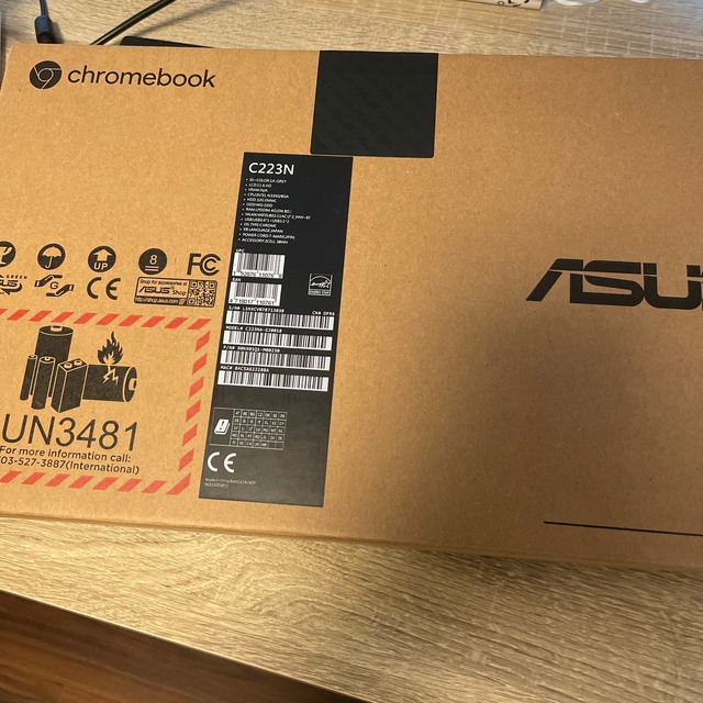 ASUS Chromebook クロームブック C223NA 6