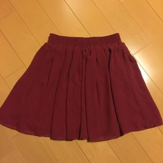 マジェスティックレゴン(MAJESTIC LEGON)のMAJESTIC LEGON＊シフォン赤スカート(ひざ丈スカート)