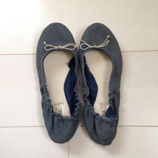 ザラ(ZARA)のzara ペタンコパンプス(バレエシューズ)