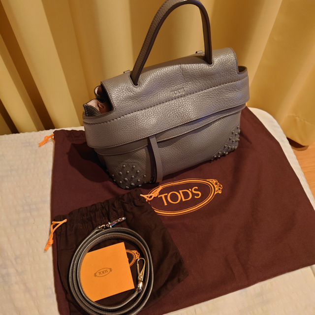 TOD'S - トッズ ウェーブ バック ミニ グレー レア 滝沢真紀子の通販