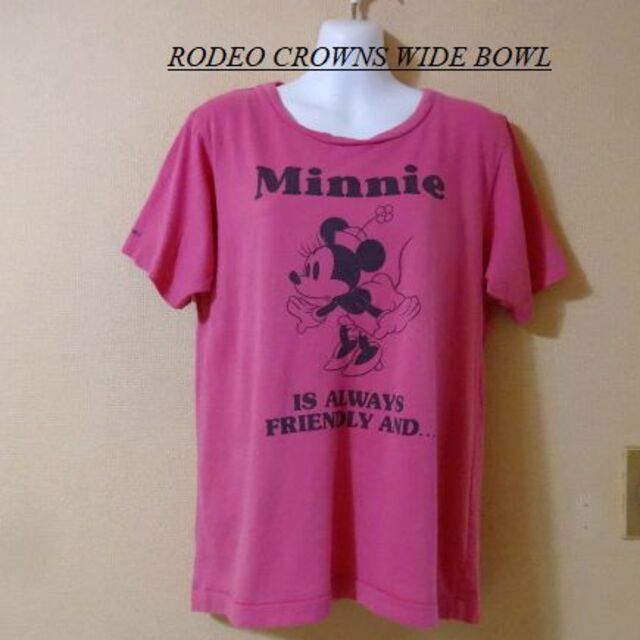 RODEO CROWNS WIDE BOWL(ロデオクラウンズワイドボウル)のRODEO CROWNS WIDE BOWLディズニーコラボミッキー絵柄Tシャツ レディースのトップス(Tシャツ(半袖/袖なし))の商品写真