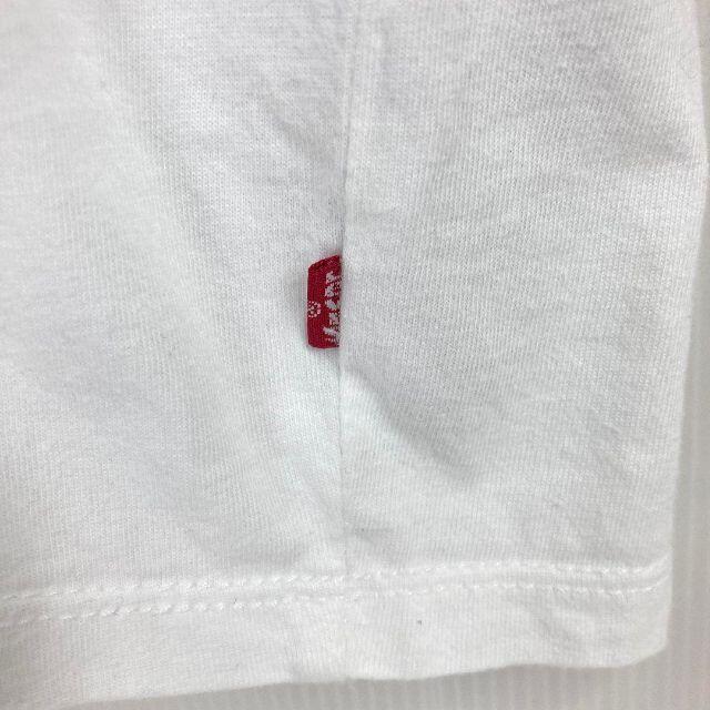 Levi's(リーバイス)の【ユニセックス古着】リーバイス　プリント刺繍Tシャツ ホワイト　白　サイズL メンズのトップス(Tシャツ/カットソー(半袖/袖なし))の商品写真