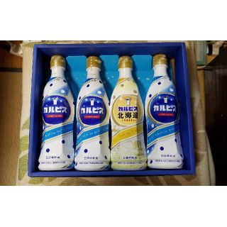 アサヒシューズ(アサヒシューズ)のカルピスギフト 4本セット 北海道カルピス 入り   CALPIS GIFT(ソフトドリンク)