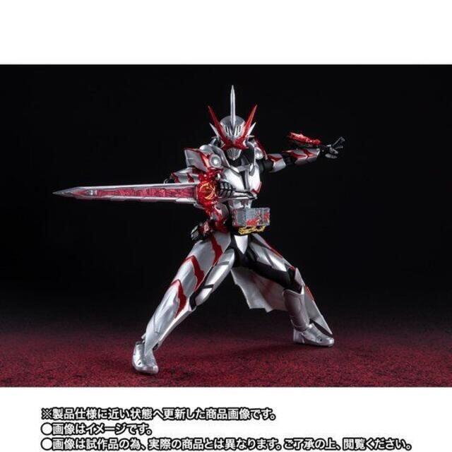 S.H.Figuarts 仮面ライダーセイバー ドラゴニックナイト約150mm対象年齢15歳