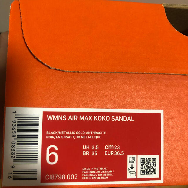 NIKE(ナイキ)のナイキ エアマックス ココ サンダル 23cm レディースの靴/シューズ(サンダル)の商品写真