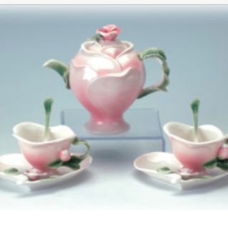 マイセン(MEISSEN)のマイセン 立体型薔薇ティーポット ティーカップ2脚セット 華麗なる花コレクション(食器)