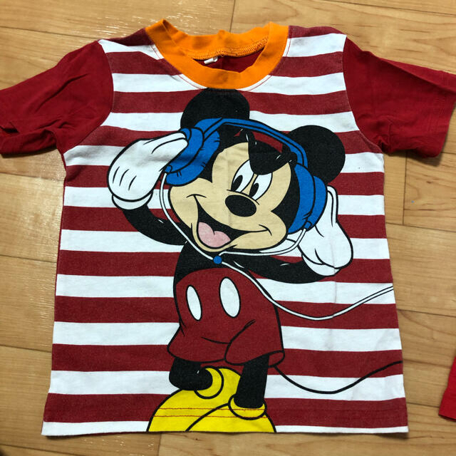 ミッキー　Tシャツ 95 レトロ キッズ/ベビー/マタニティのキッズ服男の子用(90cm~)(Tシャツ/カットソー)の商品写真