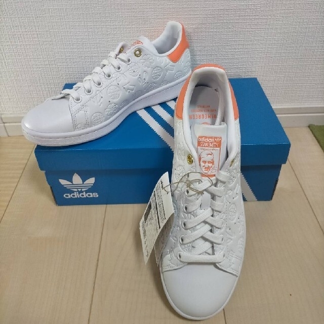 adidas(アディダス)の♡大人気♡　新品 未使用品 adidas スタンスミス  25.5 レディースの靴/シューズ(スニーカー)の商品写真