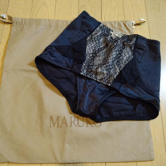 MARUKO - ラッシュ様専用【未使用】MARUKO サラヴィール M ショートガードルの通販 by すももぷりん's shop｜マルコならラクマ