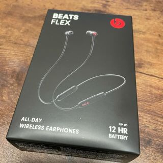 ビーツバイドクタードレ(Beats by Dr Dre)のBEATS FLEX ワイヤレスイヤホン（shigue2502様専用）(ヘッドフォン/イヤフォン)