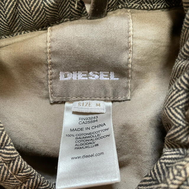 DIESEL(ディーゼル)のディーゼル　ブルゾン　ミリタリージャケット　サイズM メンズのジャケット/アウター(ブルゾン)の商品写真