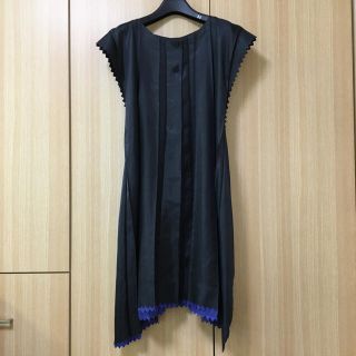 ミイ(me)のwowow様専用　ISSEY MIYAKE me イッセイミヤケ　ワンピース(ひざ丈ワンピース)