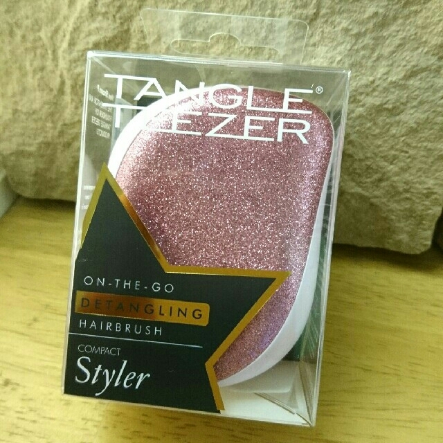 TANGLE TEEZER☆コンパクトスタイラー コスメ/美容のヘアケア/スタイリング(ヘアブラシ/クシ)の商品写真