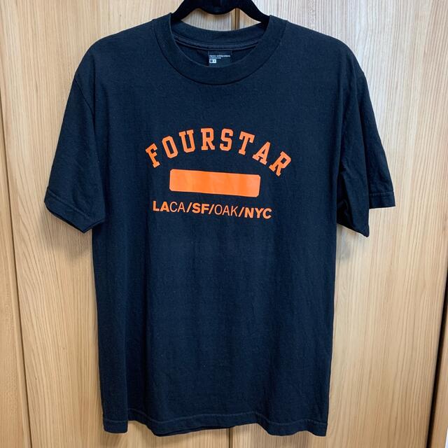 FOURSTAR(フォースター)のFOURSTAR Tシャツ　M メンズのトップス(Tシャツ/カットソー(半袖/袖なし))の商品写真