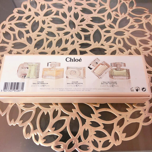 Chloe(クロエ)のChloeミニチュアコレクションミニ香水セット  コスメ/美容の香水(香水(女性用))の商品写真