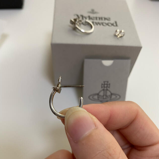 Vivienne Westwood(ヴィヴィアンウエストウッド)のviviennewestwood ピアス ヴィヴィアン レディースのアクセサリー(ピアス)の商品写真