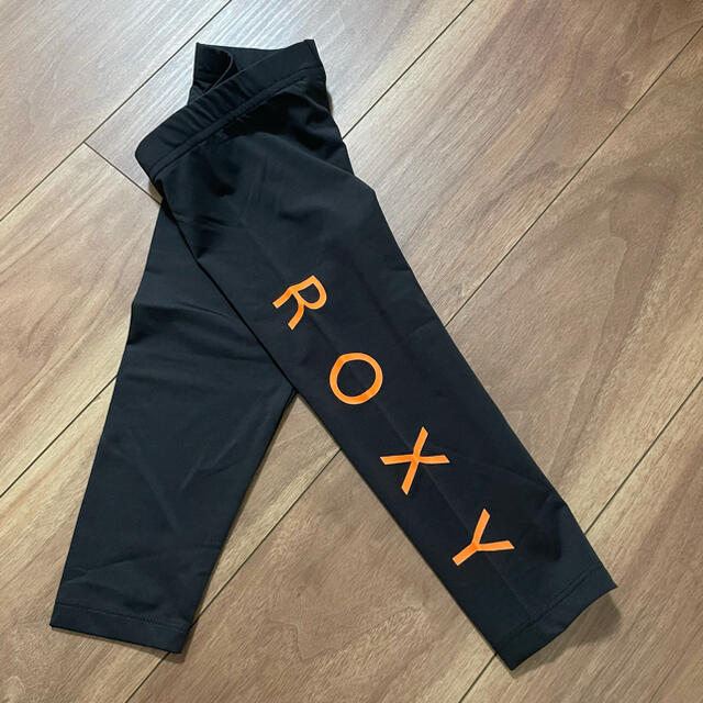 Roxy(ロキシー)の未使用 ROXY ラッシュガード レギンス 100cm キッズ/ベビー/マタニティのキッズ服男の子用(90cm~)(水着)の商品写真