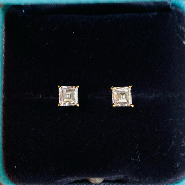 専用　ダイヤモンド　K18YG ピアス レディースのアクセサリー(ピアス)の商品写真