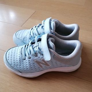 ニューバランス(New Balance)のテニスシューズ　キッズ　21cm(シューズ)