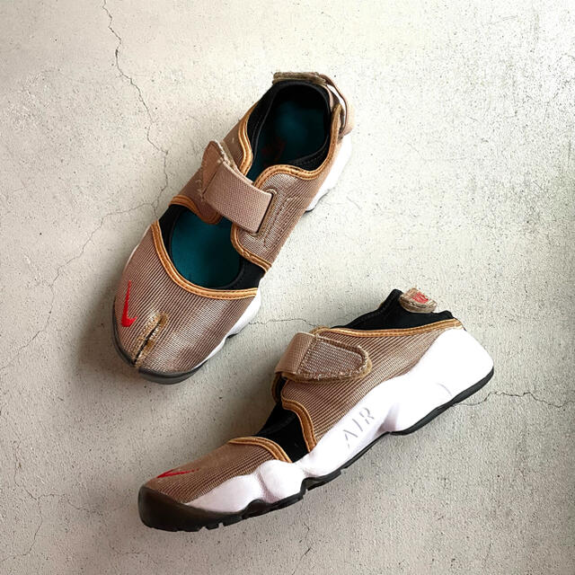 nike  air rift ナイキ エアリフト ゴールド 25cm