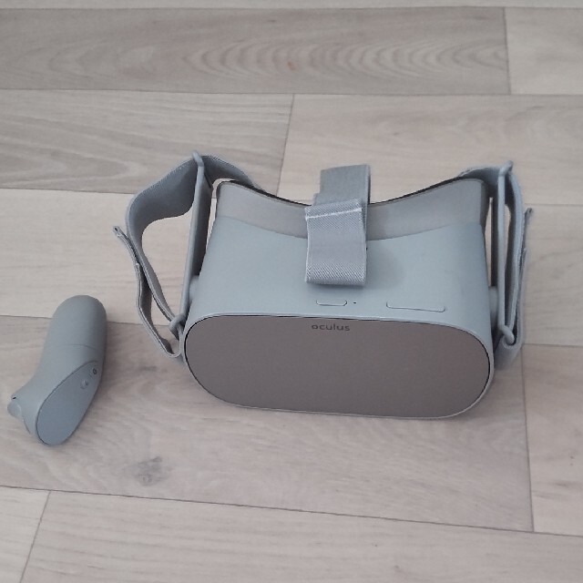 Oculus go　オキュラスgo エンタメ/ホビーのゲームソフト/ゲーム機本体(携帯用ゲーム機本体)の商品写真