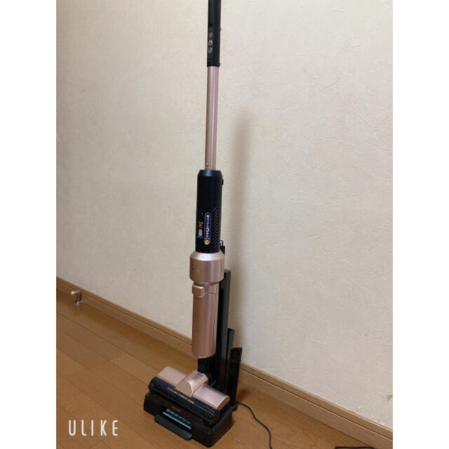 アイリスオーヤマ極細軽量スティッククリーナー★KRSLDCP52-P | フリマアプリ ラクマ