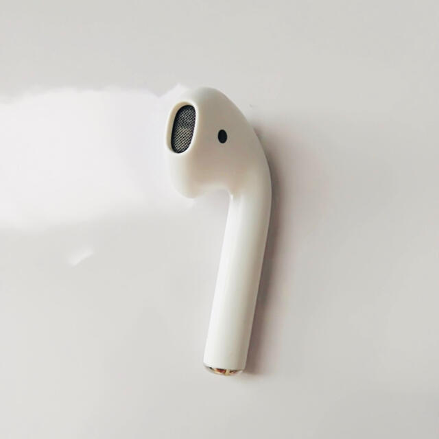 Apple - 正規品 airpods 第一世代 左耳のみ ジャンク A1722の通販 by 