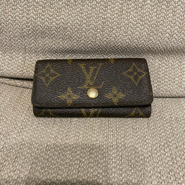 ルイヴィトン LOUIS VUITTON  キーケース