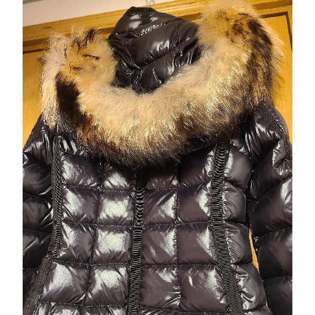 MONCLER　ダウンコートARMOISE  美品 4