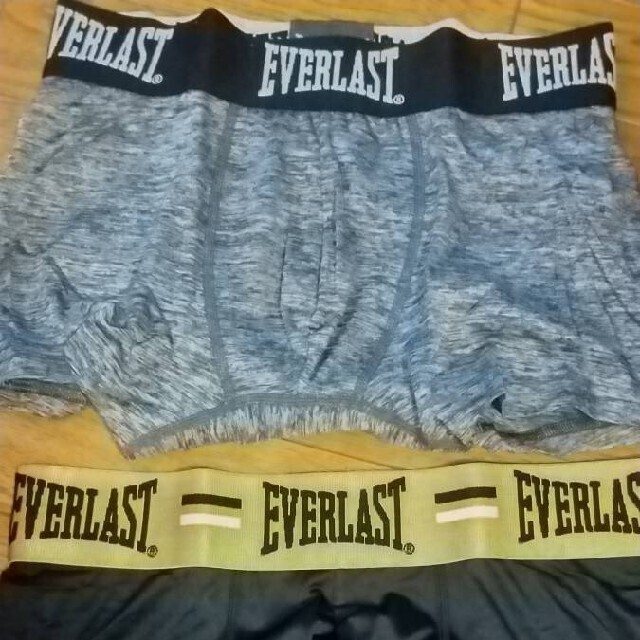 EVERLAST(エバーラスト)のLｻｲｽﾞ2枚組EVERLAST!吸水速乾ｽﾄﾚｯﾁ!ﾎﾞｸｻｰﾌﾞﾘｰﾌ! メンズのアンダーウェア(ボクサーパンツ)の商品写真